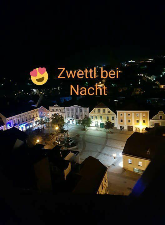 Stadt Pub Zwettl Exteriör bild
