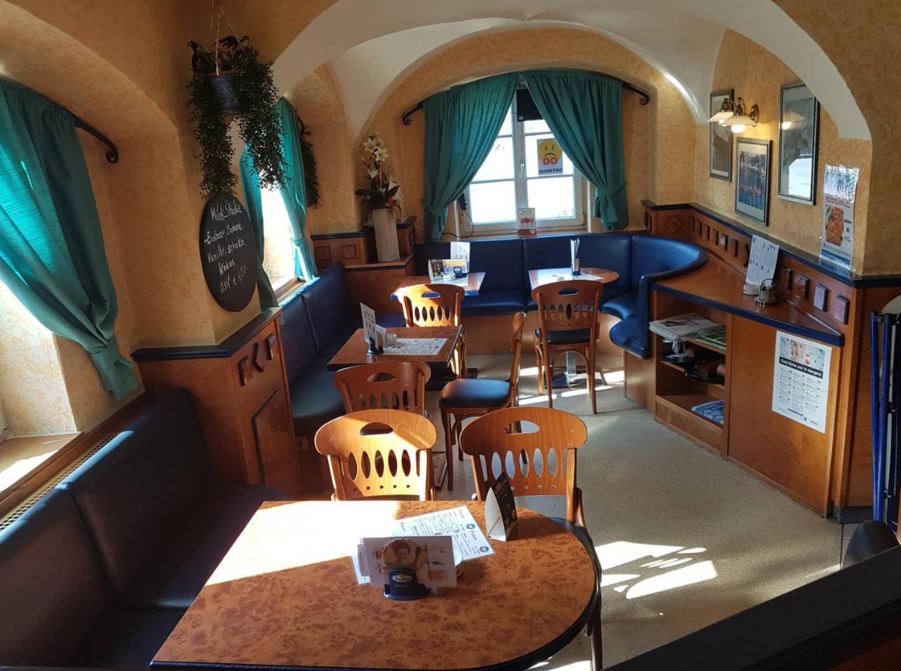 Stadt Pub Zwettl Exteriör bild